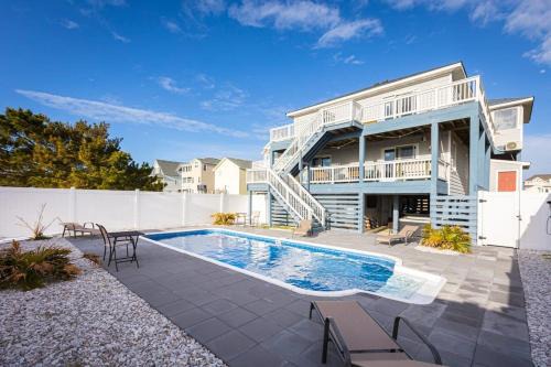 Semi-Oceanfront 8 bed with Pool Spa Ocean Views