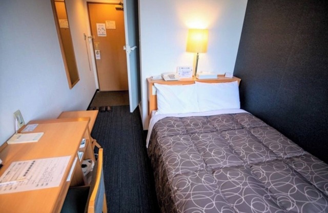 Semidouble room nonsmoking floor narrow doubl / Handa Aichi
