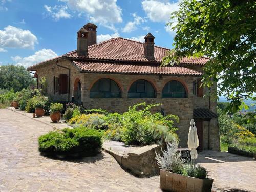 Sentire - Vegetarian Tuscan Villa & Resort