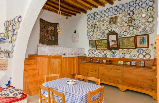 Maison traditionnelle "Serafi" Archangelos Rhodes -Ambassadeur de la culture hellénique