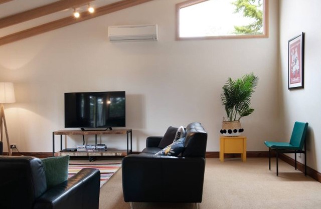 Serena- a stone's throw from Lake Daylesford