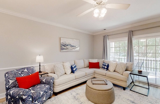 Serene condo with pool, balcony, full kitchen, washer/dryer, and TV