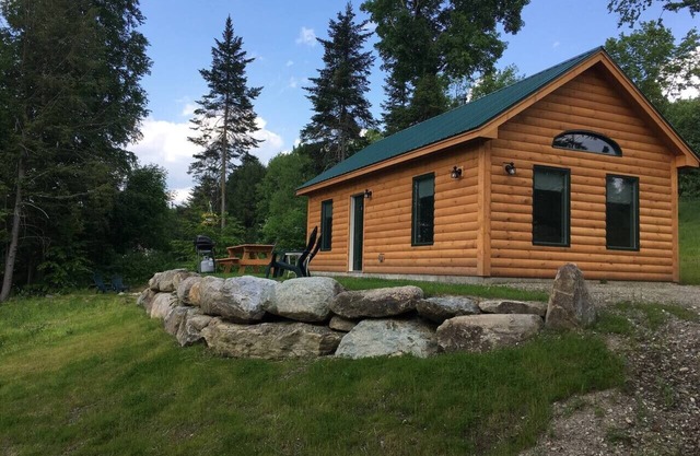 1 chalets à louer près de Stowe, Smuggler's Notch, brasseries et sentiers de randonnée.