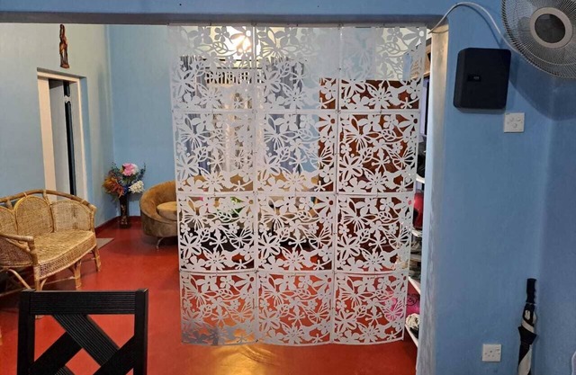 Serene & Cozy guest retreat in center of the city with scenic relaxing nature