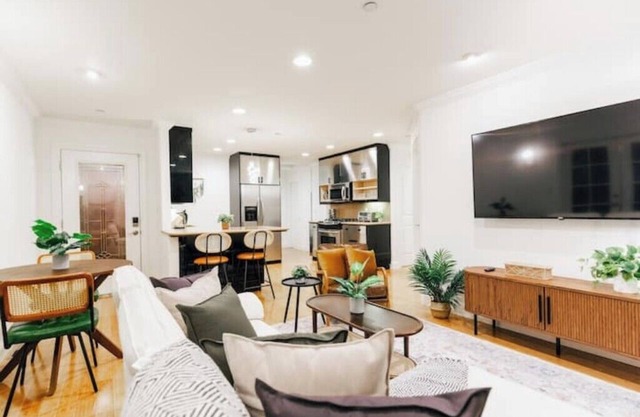 Serene Escape 2BD /w Patio & Firepit near Stanford