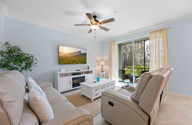 Serene Greens Retreat: Luxury Condo