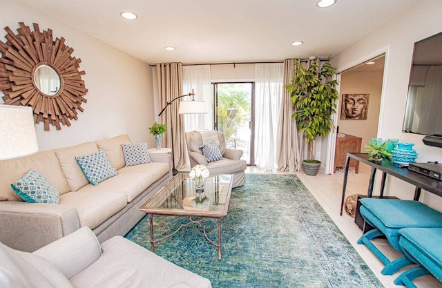 Serene Hideaway – Ground-Floor Corner Condo w/ King Suite, Smart TVs & Private Patio!