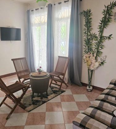 Serene Home in Flic en Flac with Garden & Parking