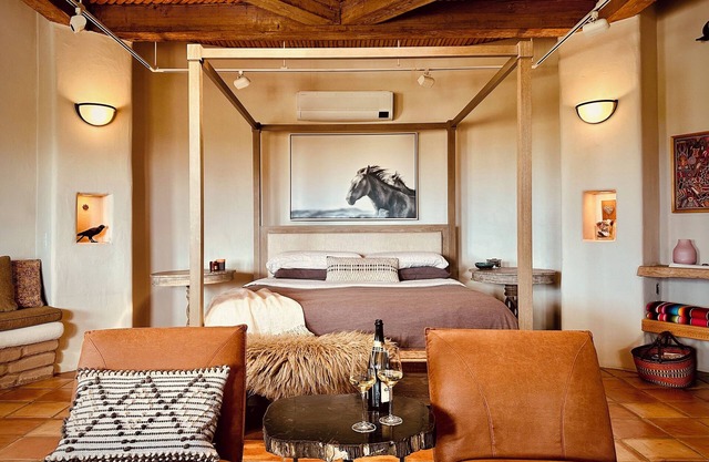Serene Ojo Casita / mtn. views
