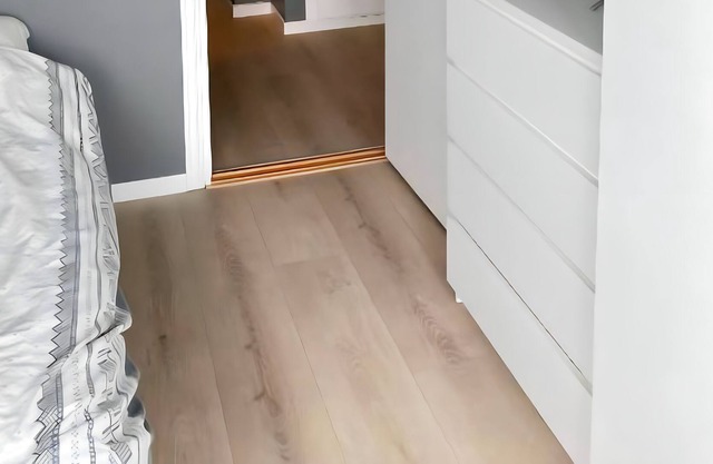 Serene Riverview Apartment Elvegata