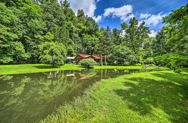 Serene Smoky Mountain Home w/ Grill & Patio!