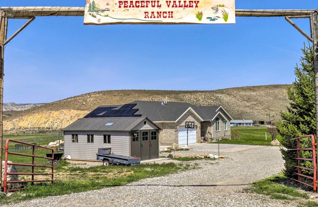 NEW-Sterling Apt w / Hot Tub de Palisade State Park