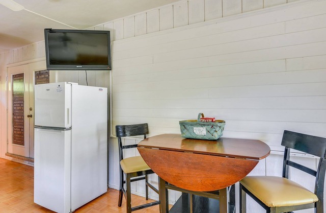 Serene Studio in Sunset Beach