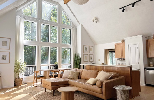 Serene Woodland Wellness Retreat with Sauna, Cold Plunge & Hot Tub