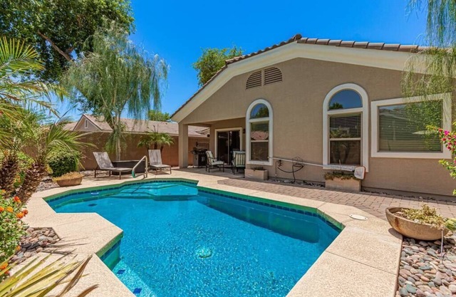 Serenity Haven with Private Pool in Gilbert