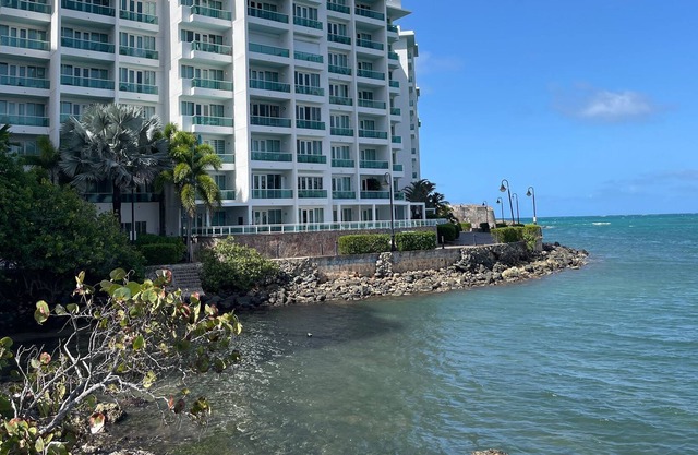 Serenity Lagoon Villas at Condado Lagoon! Family Sized