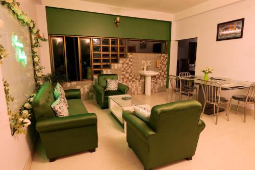 Serenova Homestay