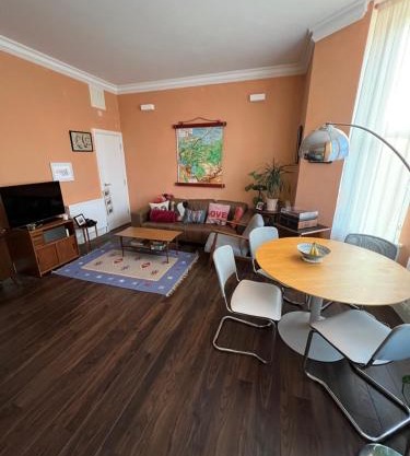 Seven Sisters 1 bed apartment
