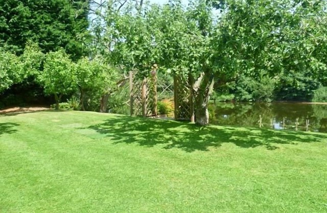 Severn Bank Lodge