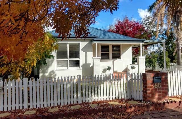 "Shady Corner Cottage" avec Wi-Fi illimité gratuit et Netflix.