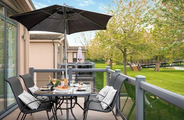 Shakespeare Lodge Pet Friendly