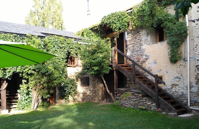 Bergerie Cerdane à Err dans petit village des Pyrénées altitude 1350 mètres