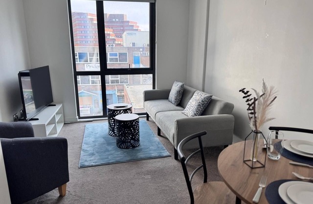 Sheffield Centre - Modern 1BR Apartment - Sleeps 3
