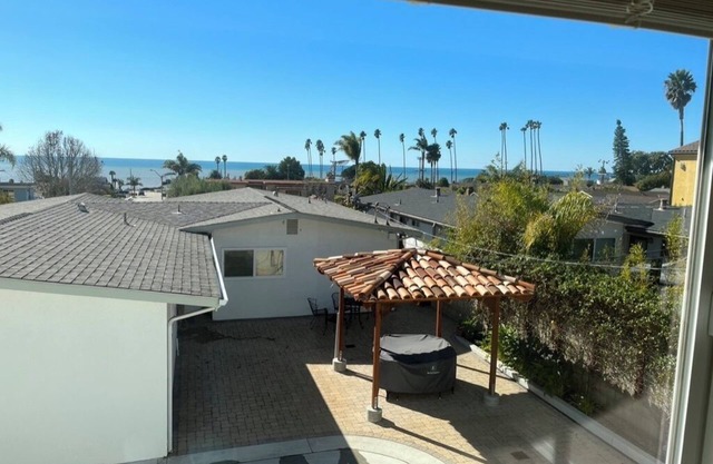 Shell Beach Ocean View for Professionals / 1 Bdr / 1 Bath Unit / New to Market