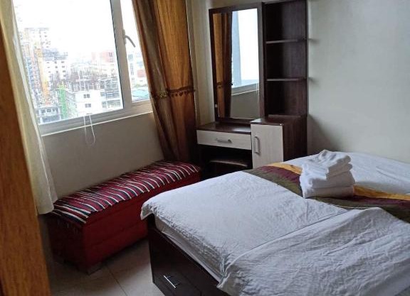 Shell residence resort type staycasion at MOA
