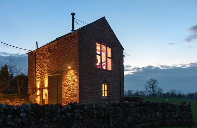 SHEPHERDS VIEW, pet friendly, character holiday cottage in Dufton