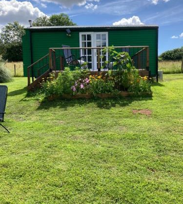 Shepherds Hut (Benny's)