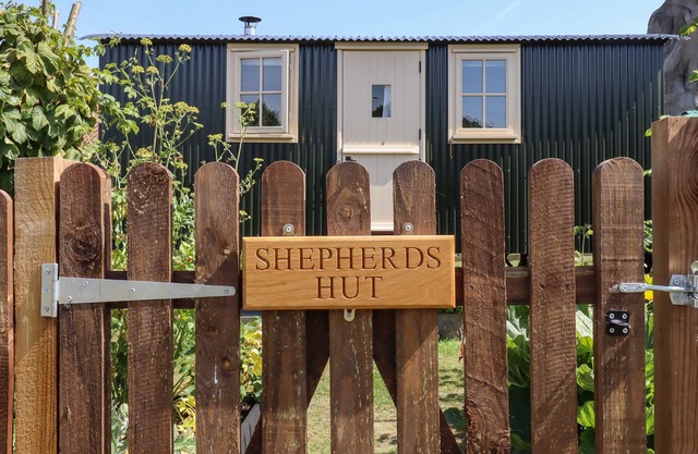 Shepherds Hut, HARLESTON