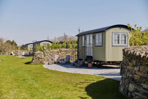 Shepherds Huts at The Cornish Arms