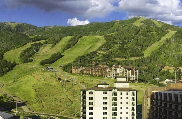 Sheraton Steamboat Resort Villas-Charming Two Bedroom Retreat