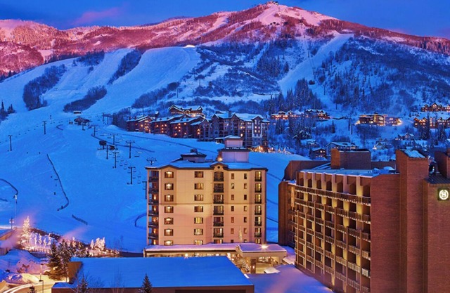 Sheraton Steamboat Resort Villa. 2BR/2BA Sleeps 6-8. Ski-in/out. New Year's Eve!