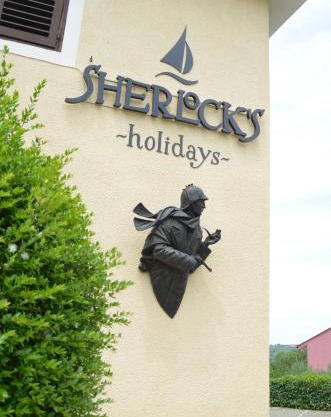 Sherlock's Holidays boutique rooms