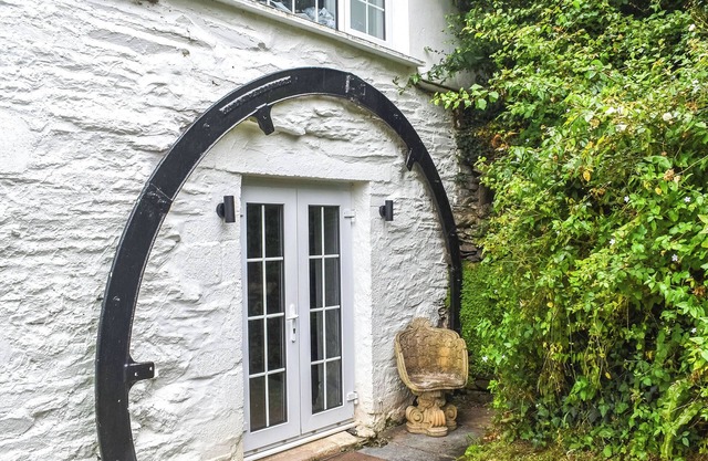 Shilla Mill oozes incredible history from every beam, having been constructed from shipwrecks.