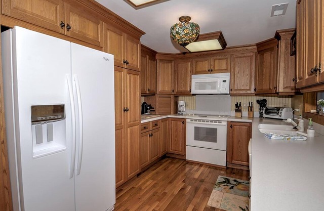 Shiloh- Split Level Ranch home w/Amazing Views