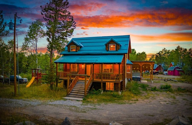 Shooting Star Lodge-Hot Tub-35 Min 2 YSNP
