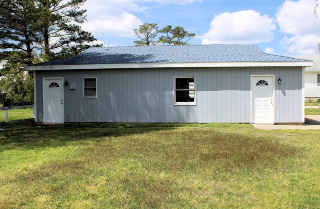 Shore Bird - 1 BR Studio Cottage with open floor plan. NO LINENS PROVIDED