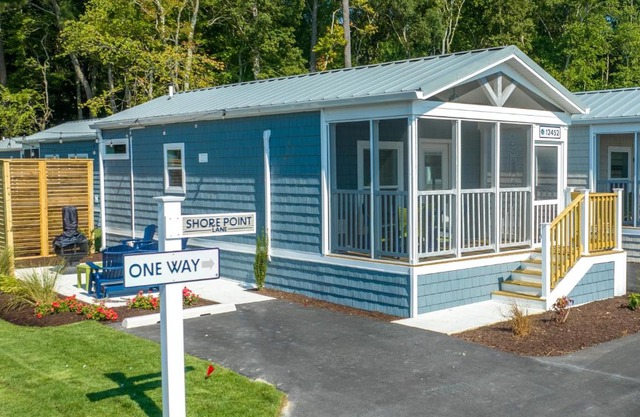 Shore Point Cottages