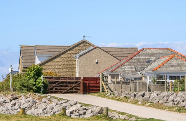 Shorefields Two