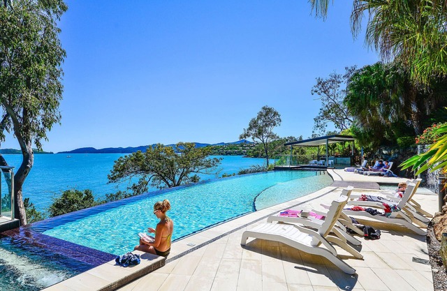 Rivages3 Île Hamilton. Marks Mad sale s'enquérir maintenant. Une vue imprenable et la piscine