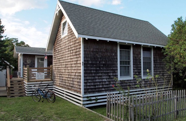 Shrimp House: cottage de style côtier de la Nouvelle-Angleterre, aménagement unique.