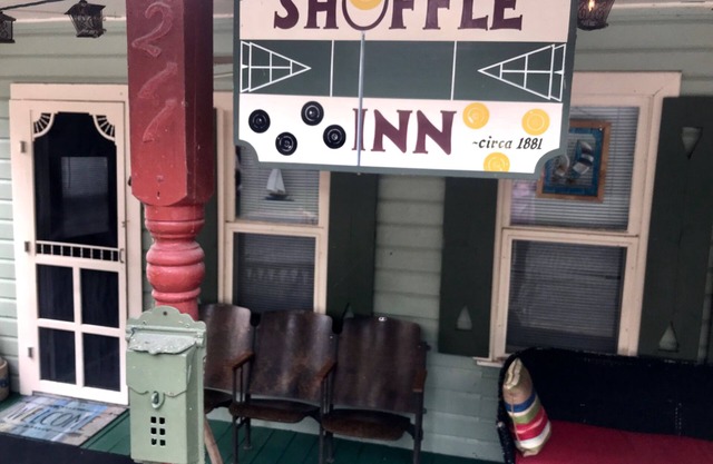 "ShuffleInn" - Adorable Cottage historique au bord du lac dans un excellent emplacement