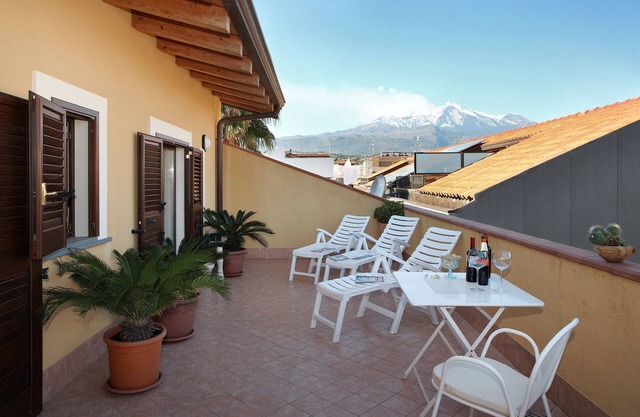 Sicile mer Etna Adriana maison de vacances climatisation CIN IT087004C2I9VQC4MP