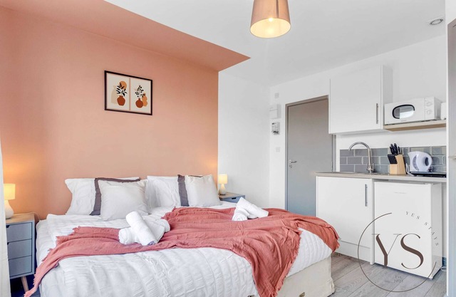 Sienna Studio 1c - WiFi, Netflix, AltonTower