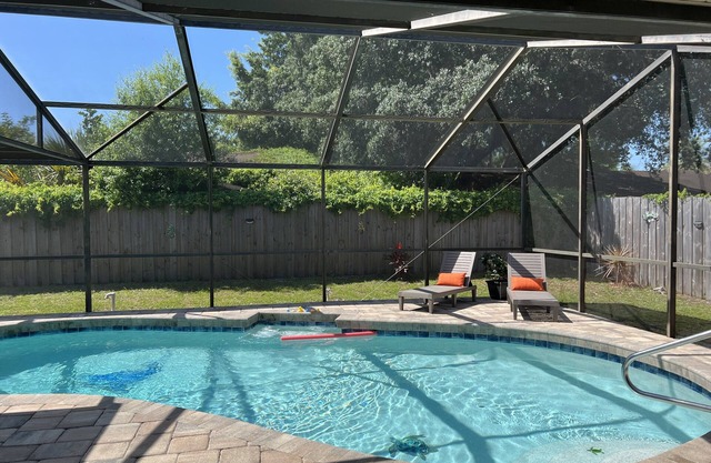 Siesta Key Beach Family Oasis - 3BR House with Heated Pool in Sarasota!