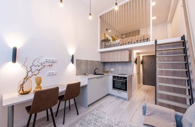 Sigma Skyline Loft 13