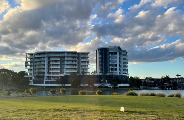 Signature Waterfront Apartments